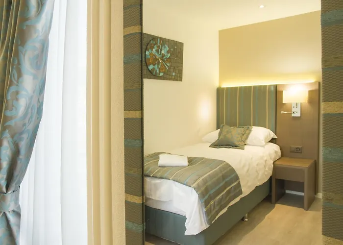 De L'ours Guest house 3*