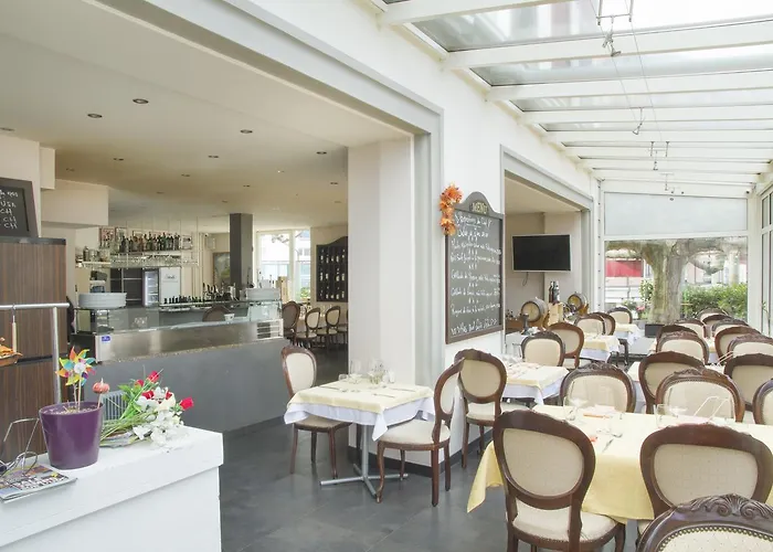 De L'ours 3* Lausanne